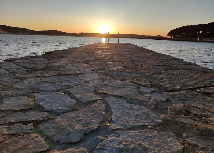 Кемпинг Mobile Pallas Биоград-на-Мору