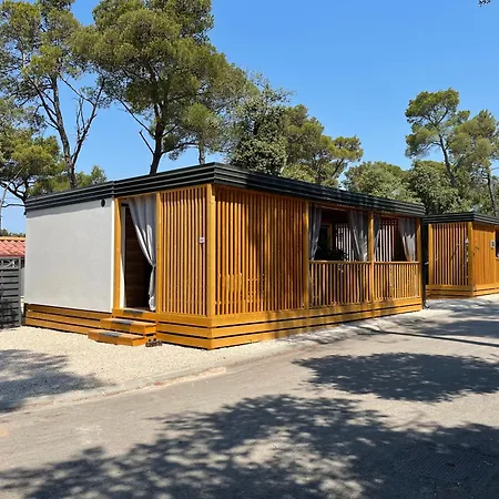 Mobile Pallas Biograd Na Moru