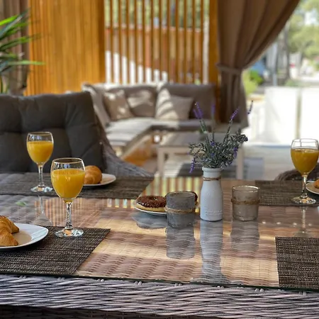 مكان تخييم Mobile Pallas *